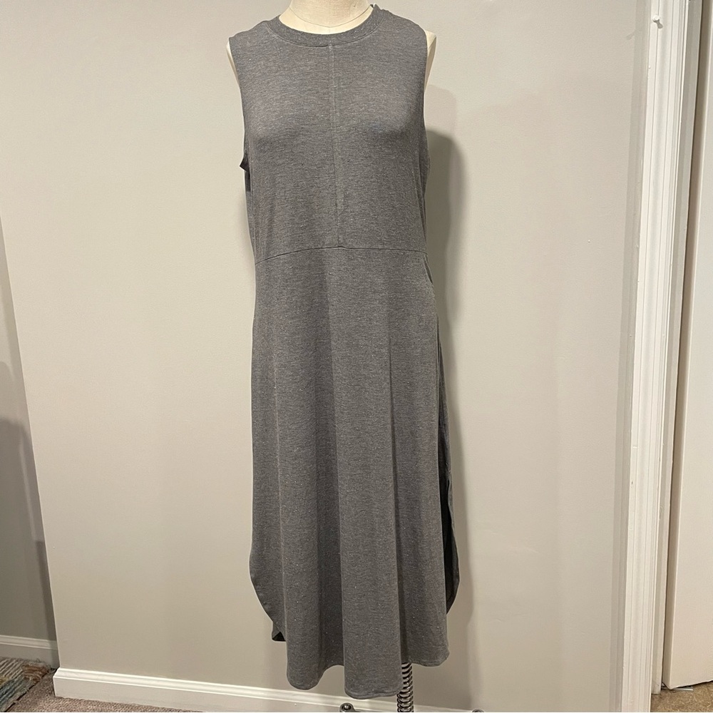 Good Hart sleeveless grey dress size L